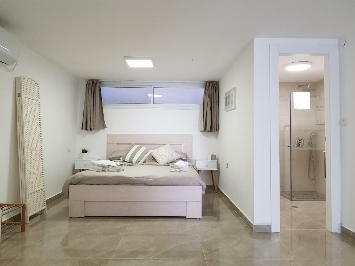 Eleni Apartment Eilat Exterior photo